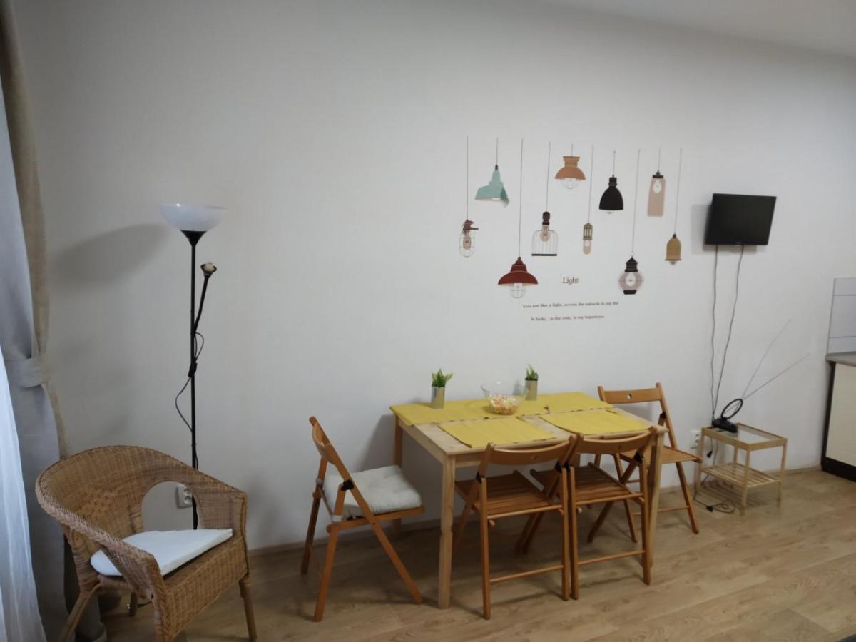 Apartmans In The Center With Privat Parking Apartment Brno Exterior photo