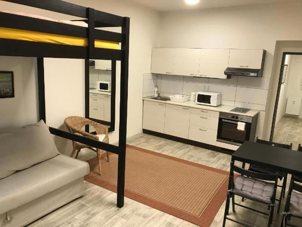 Apartmans In The Center With Privat Parking Apartment Brno Exterior photo