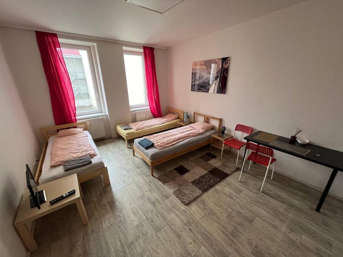Apartmans In The Center With Privat Parking Apartment Brno Exterior photo